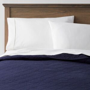 Threshold - Full/Queen Diamond Stitch Cotton Linen Quilt Navy  Navy